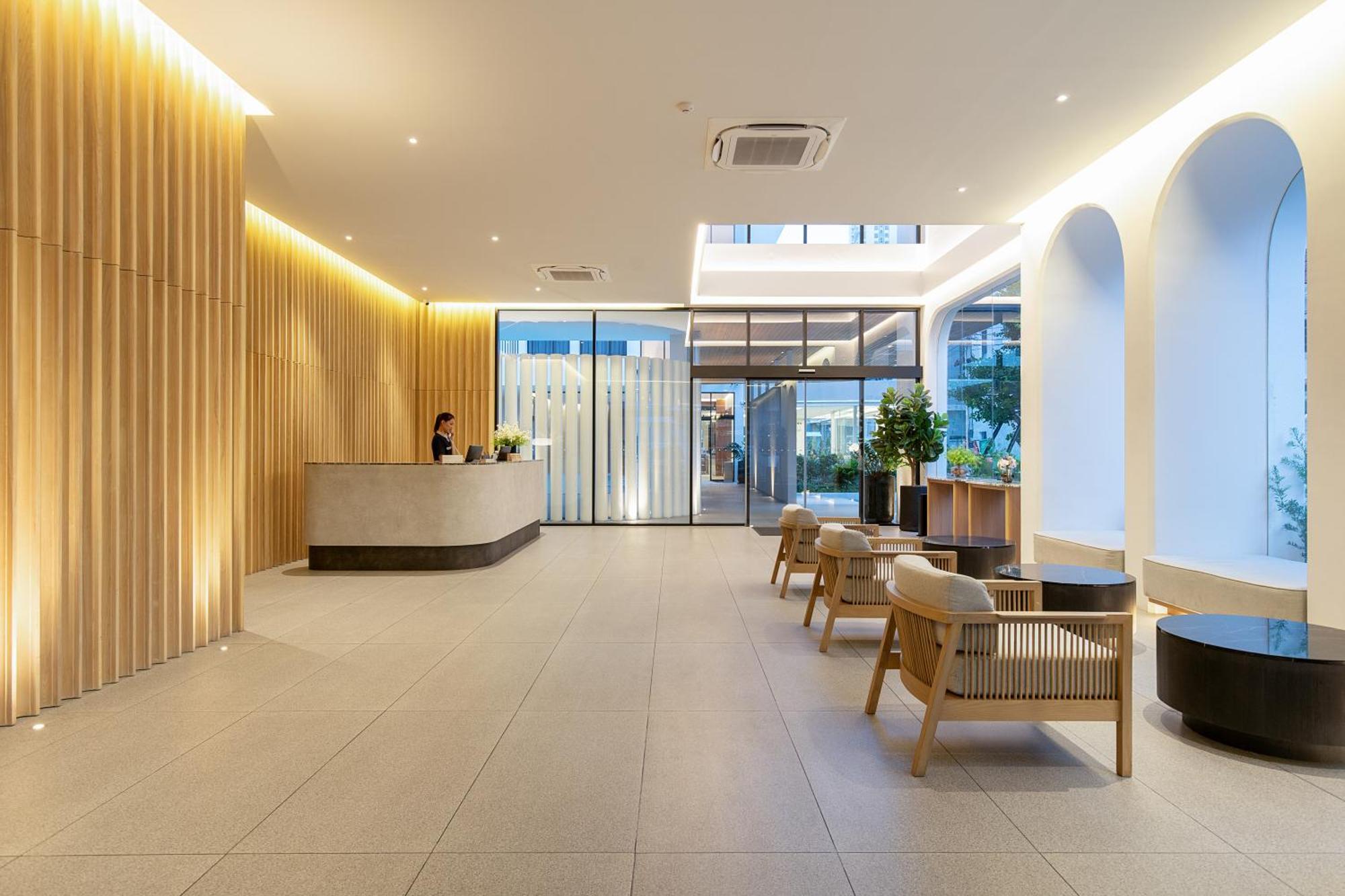 Saan Hotel Sathorn Bangkok Exterior foto
