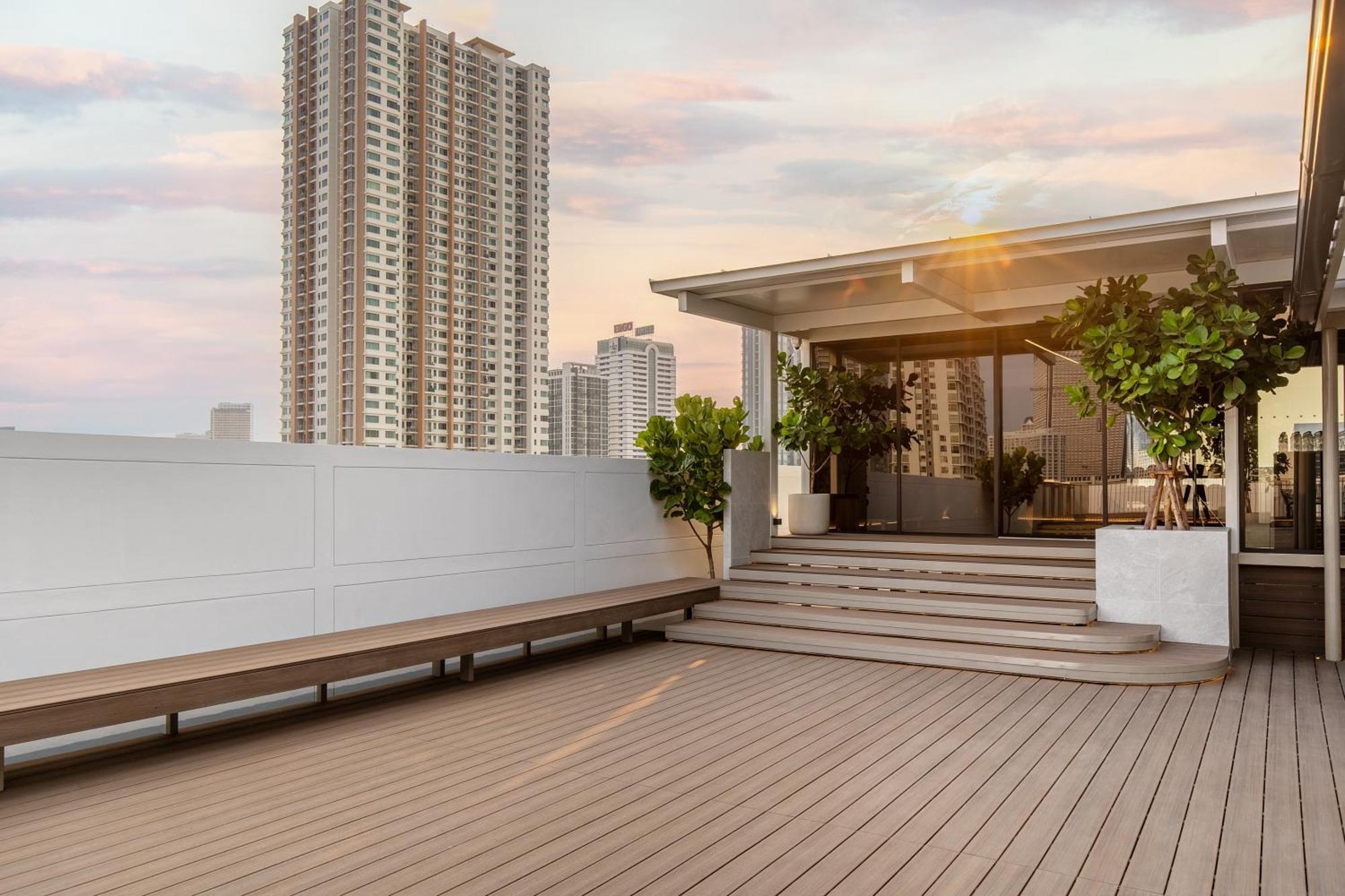 Saan Hotel Sathorn Bangkok Exterior foto